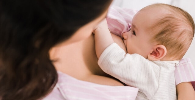 35 Essential Breastfeeding Tips for New Moms